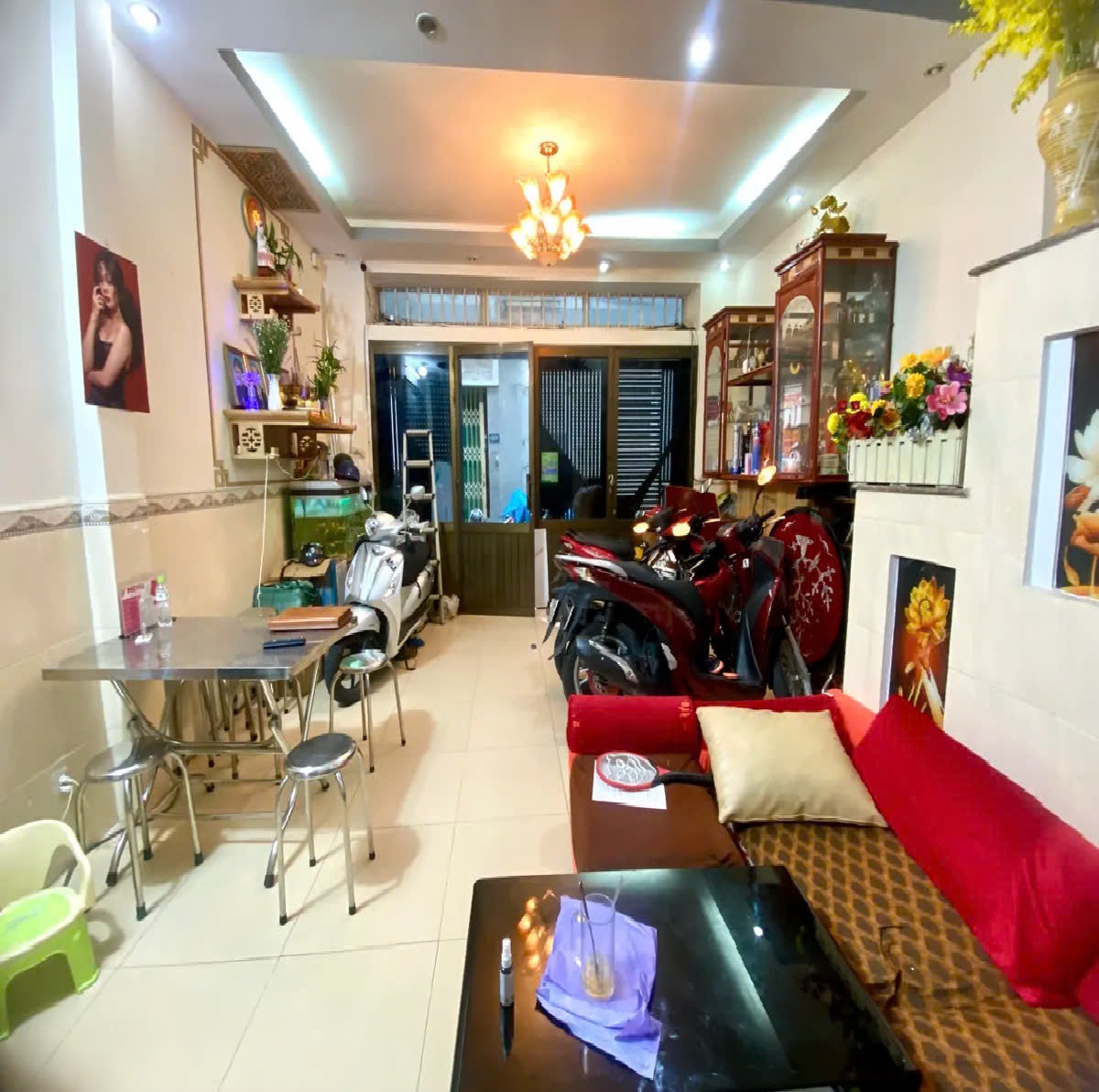 Nhà Cao Thắng – QUẬN 1O – Sổ vuông 5.2 x 11 m – 4 Tầng – Cho thuê 192 tr – Giá 13 tỷ