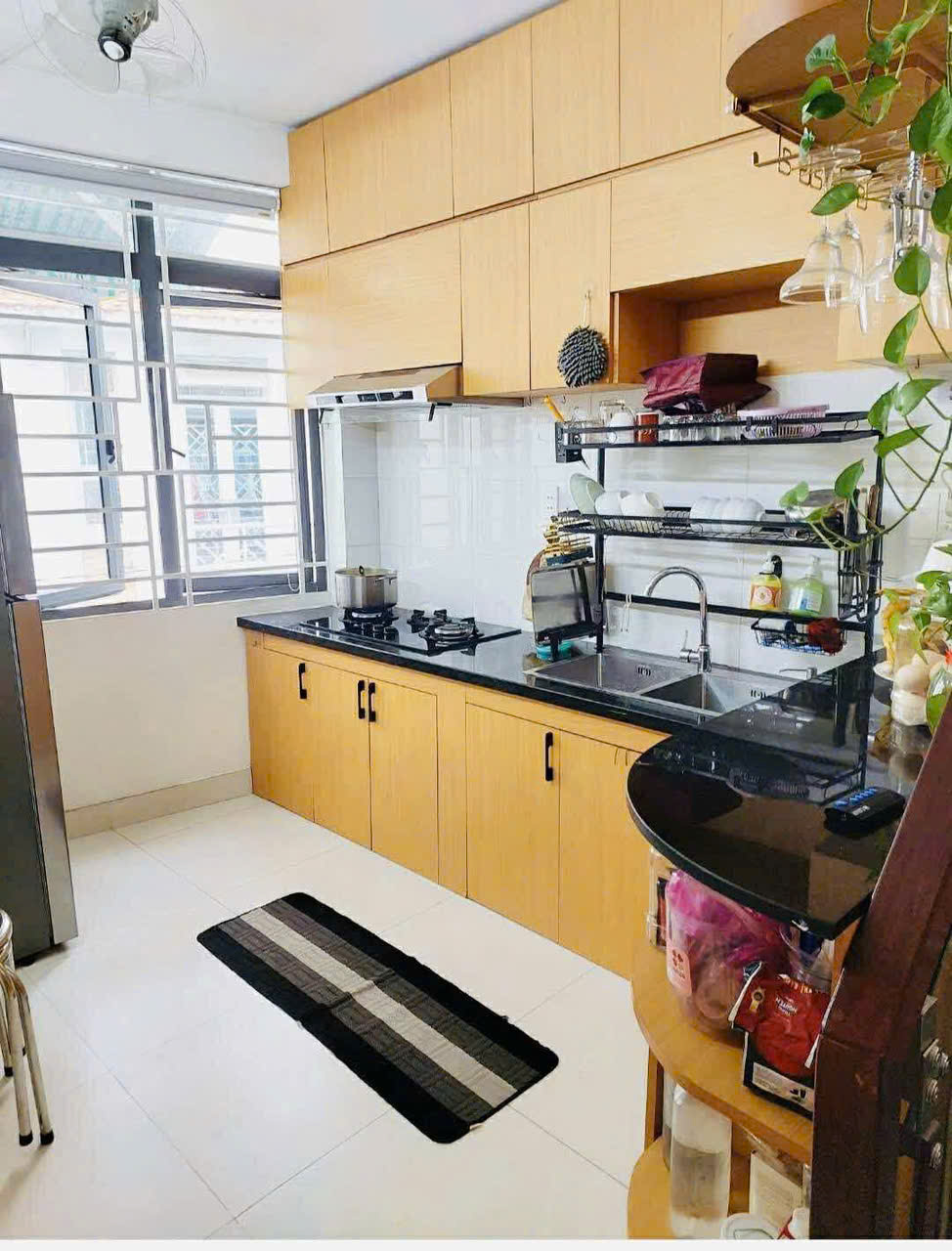 HẺM XE HƠI – GIÁP QUẬN 1 – LÊ VĂN DUYỆT – BÌNH THẠNH – 3 TẦNG HOÀN CÔNG ĐỦ – CHÍNH CHỦ LÂU NĂM – BÁN 6.5 TỶ – TL