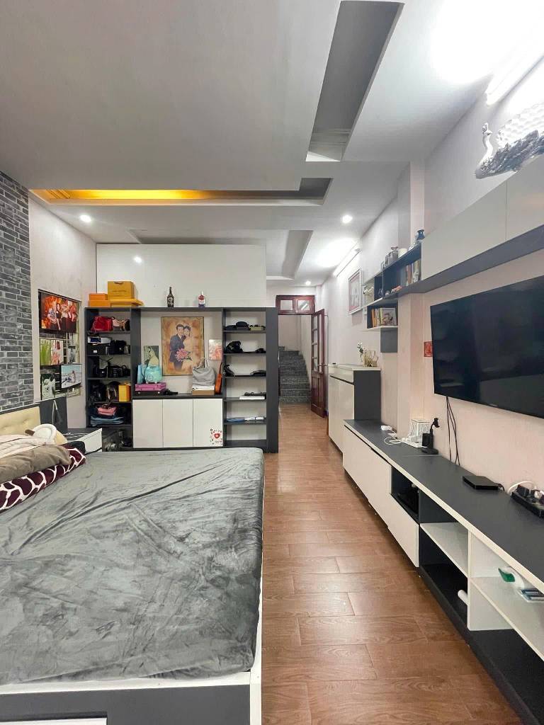 Kim Giang, ô tô đỗ cửa 54m 4 tầng chỉ 12,2 tỷ, cách mặt phố chỉ 30m