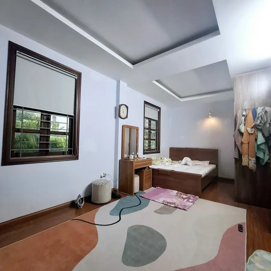 NHÀ ĐẸP DÂN XÂY Phố Bồ Đề 35m2 X 5 Tầng MT 4.5M 7.5 Tỷ Long Biên Hà Nội.