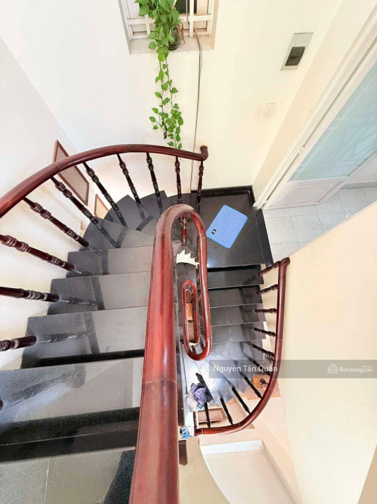 Hoà Bình – gần Đầm Sen – 5×14,8m – trệt 2 lầu – Nhà đẹp ở ngay – chủ bán gấp trong 2 tuần