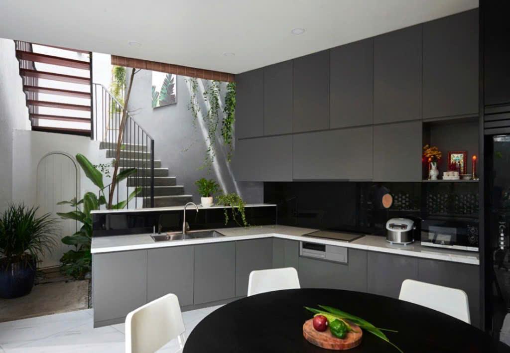 TÌM CHỦ MỚI cho biệt thụ 200m2, HẺM 8M, đường Đình Phong Phú, p.Tăng Nhơn Phú B, Quận 9