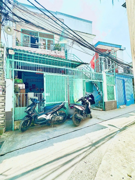 Bán nhà đường Số 1 KDC Bình Hưng B/C, gần bến xe Q8