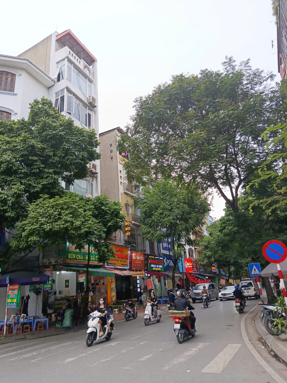 Mặt phố VIP Dương Khuê 100m² 7 tầng nhỉnh 50 tỷ làm văn phòng lý tưởng