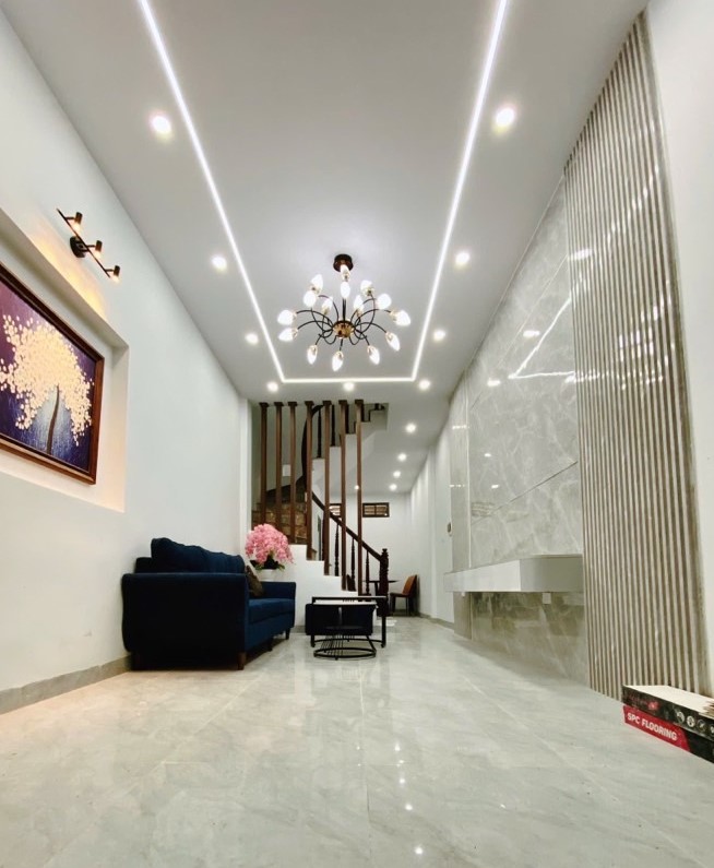 Bán nhà Định Công Thượng, gần phố, 2 thoáng trước sau, 34m2, 6.9 tỷ(CTL)