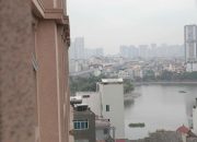 MÌNH LÀ CHỦ NHÀ cần bán gấp B905 chung cư Tân Hoàng Minh bên hồ Hoàng Cầu. Giá 14,9 tỉ