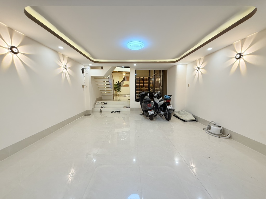 Gò Vấp nhà trong ngõ 5 tầng, 80m2, 4 phòng ngủ, sổ hồng trao tay, giá hời chỉ 9.5 tỷ – Cơ hội an cư lạc nghiệp lý tưởng!