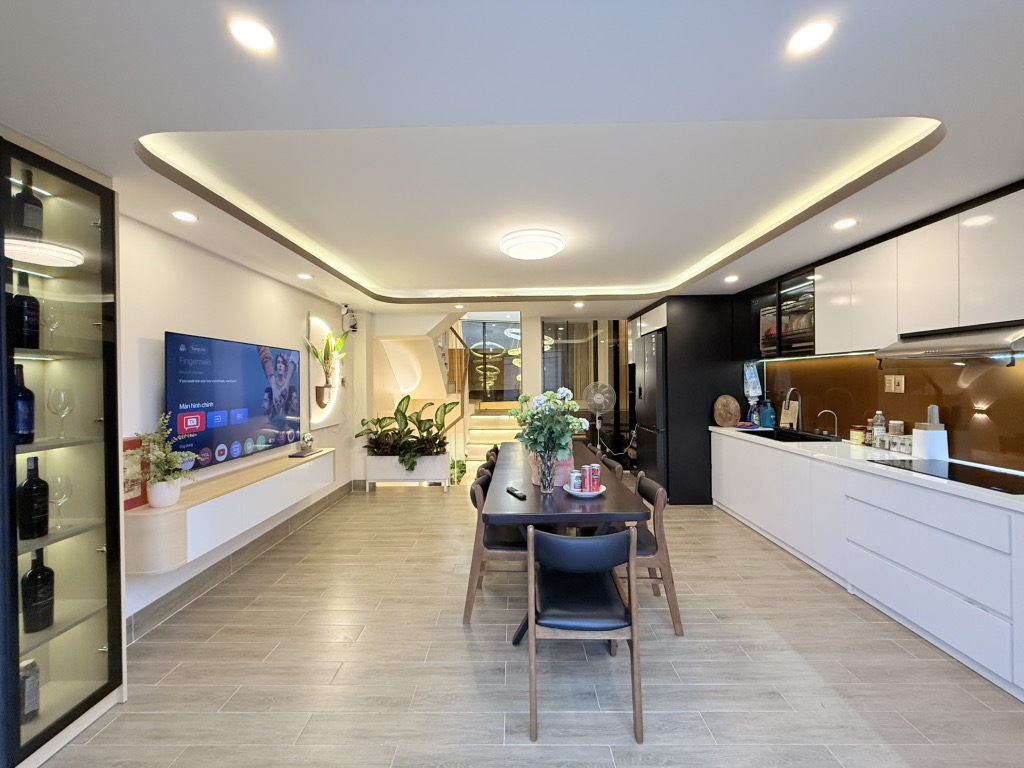 Gò Vấp nhà trong ngõ 5 tầng, 80m2, 4 phòng ngủ, sổ hồng trao tay, giá hời chỉ 9.5 tỷ – Cơ hội an cư lạc nghiệp lý tưởng!