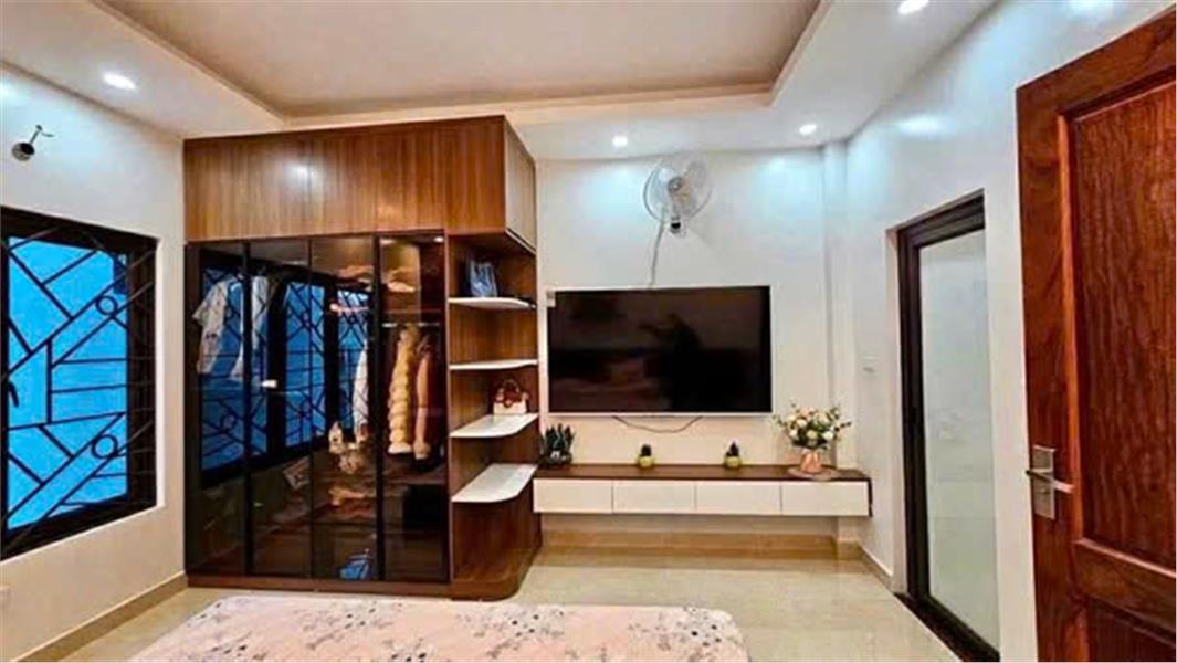NHÀ ĐẸP – GIÁ TỐT – Vị Trí Đắc Địa Tại Khu vực Mỹ Đình 1, Hà Nội