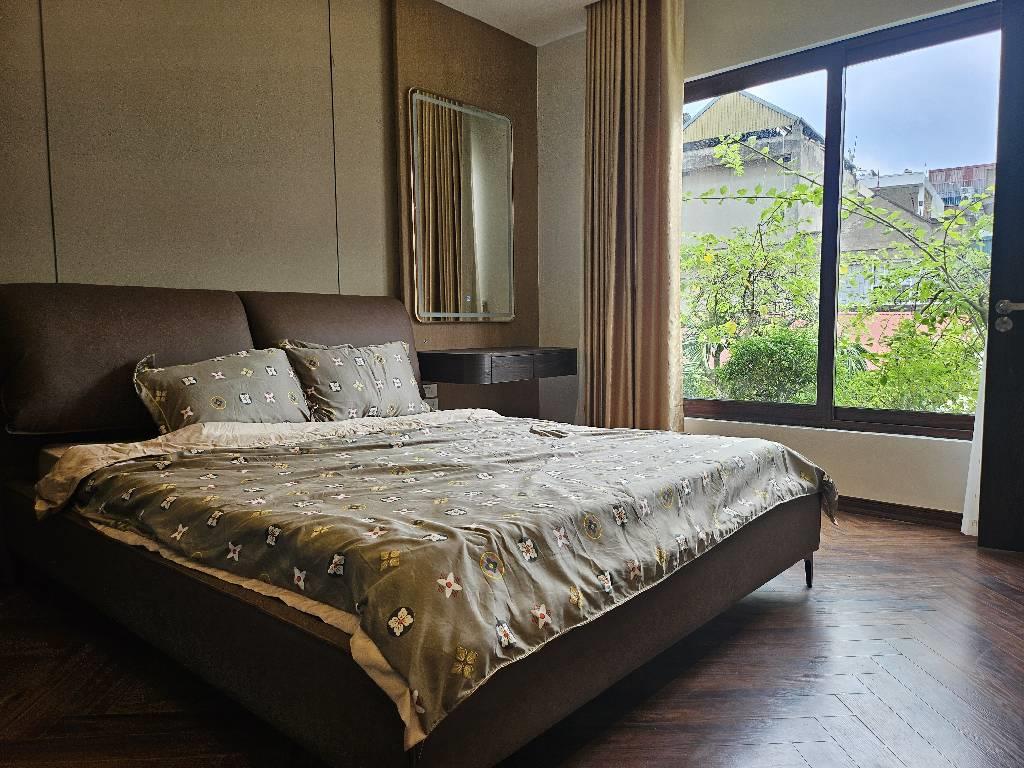Bán nhà Mỹ Đình 37m2, 5 tầng, ngõ thoáng, ô tô lùi tận cửa, giá tốt