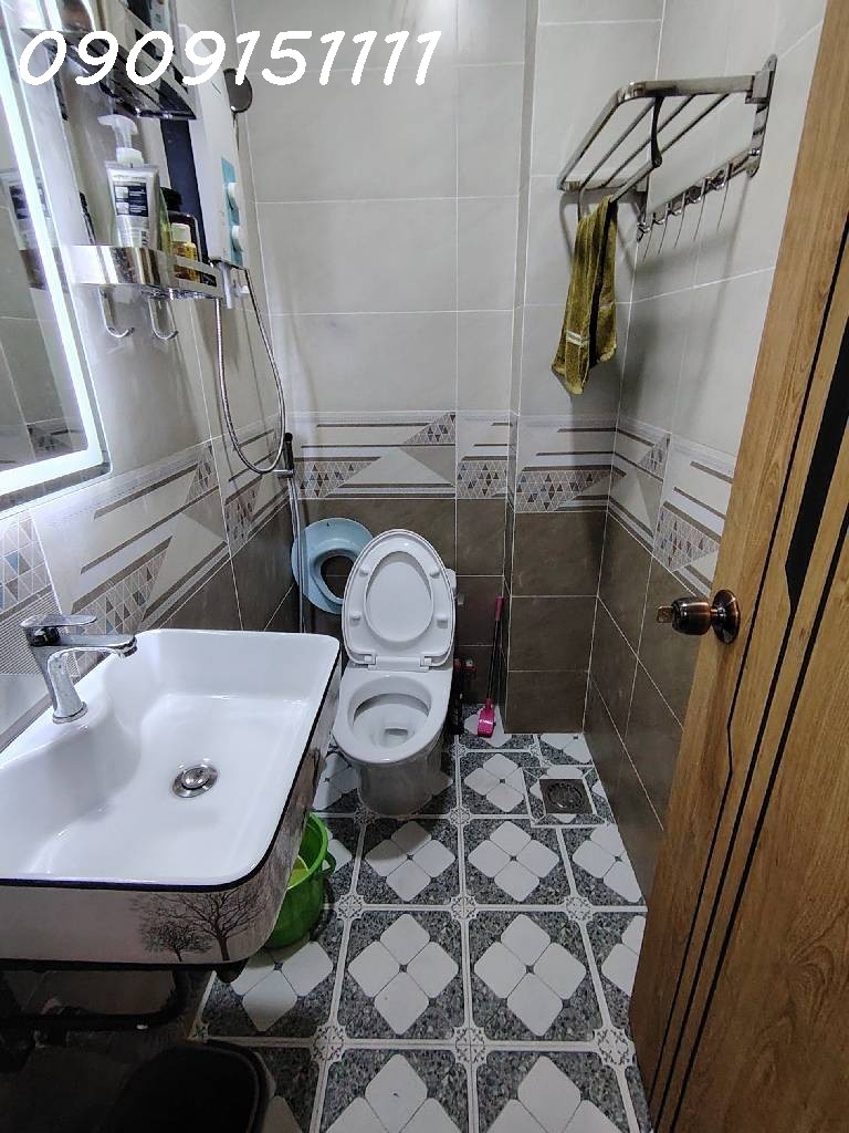 NHÀ ĐẸP 2 TẦNG-36M2- TRẦN XUÂN SOẠN -QUẬN 7- NHỈNH 5 TỶ