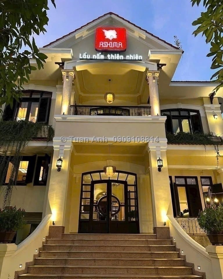 Bán Siêu Phẩm VILLA mặt tiền Xuân Thủy, Thảo Điền, Q.2. DT: 897m2, Sổ Đỏ. Giá: 405 tỷ. LH: 0909108814