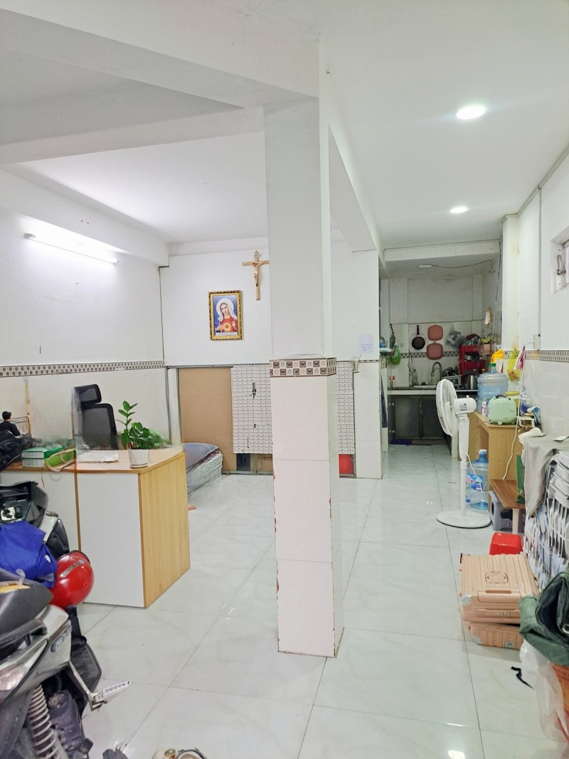 Căn Góc Gần Aeon Tân Phú Trệt+2 Lầu+Sân Thượng HXH 40m Chỉ 4,049 Tỷ