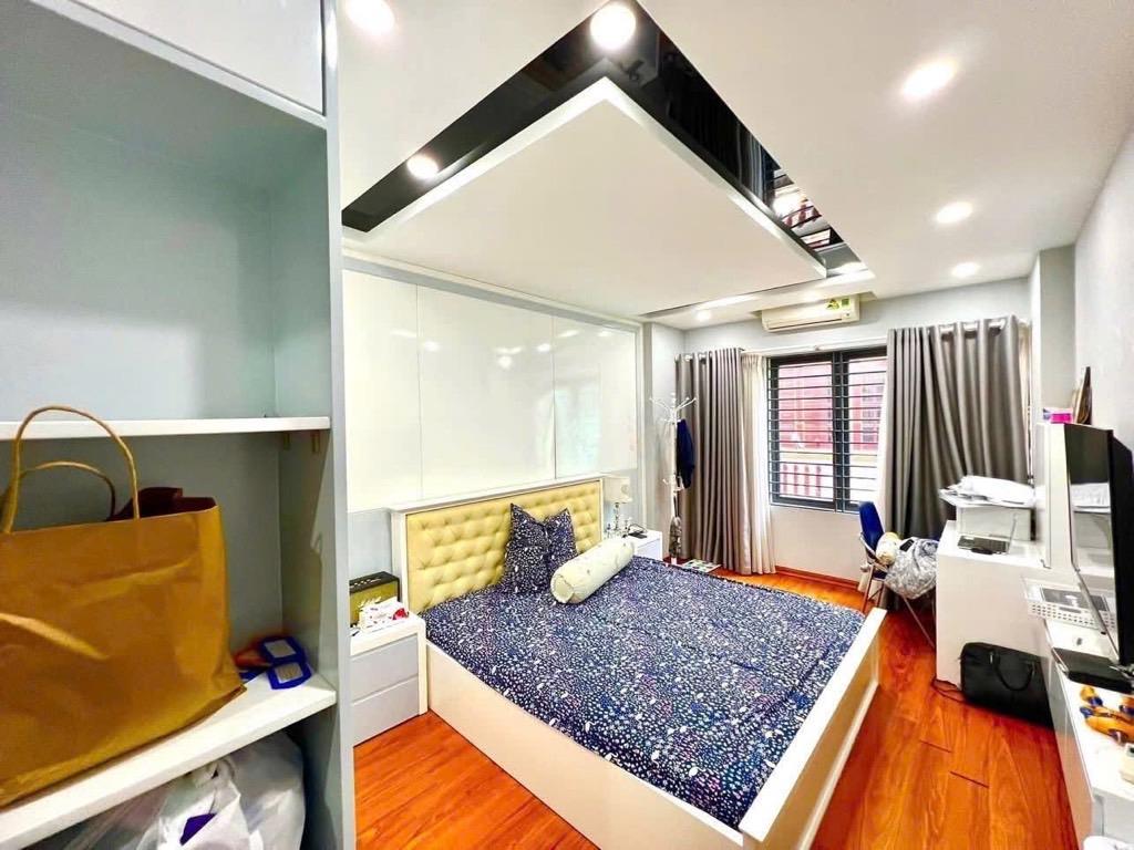 Bán nhà Xuân Đỉnh 45m2, 5 tầng, thang máy, ô tô vào nhà, giá 10.5 tỷ