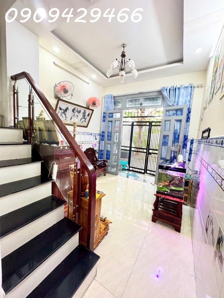 2,46 TỶ- GẦN HUỲNH TẤN PHÁT – ĐƯỜNG NHỰA XE 7 CHỖ ĐẬU TRƯỚC NHÀ- 4 TẤNG, KIÊN CỐ- 4 PHÒNG NGỦ