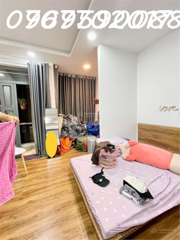 Nhà mới 3 tầng ở ngay Tân Sơn Nhì HXH – 4.4m x 14m chỉ 6 ty..