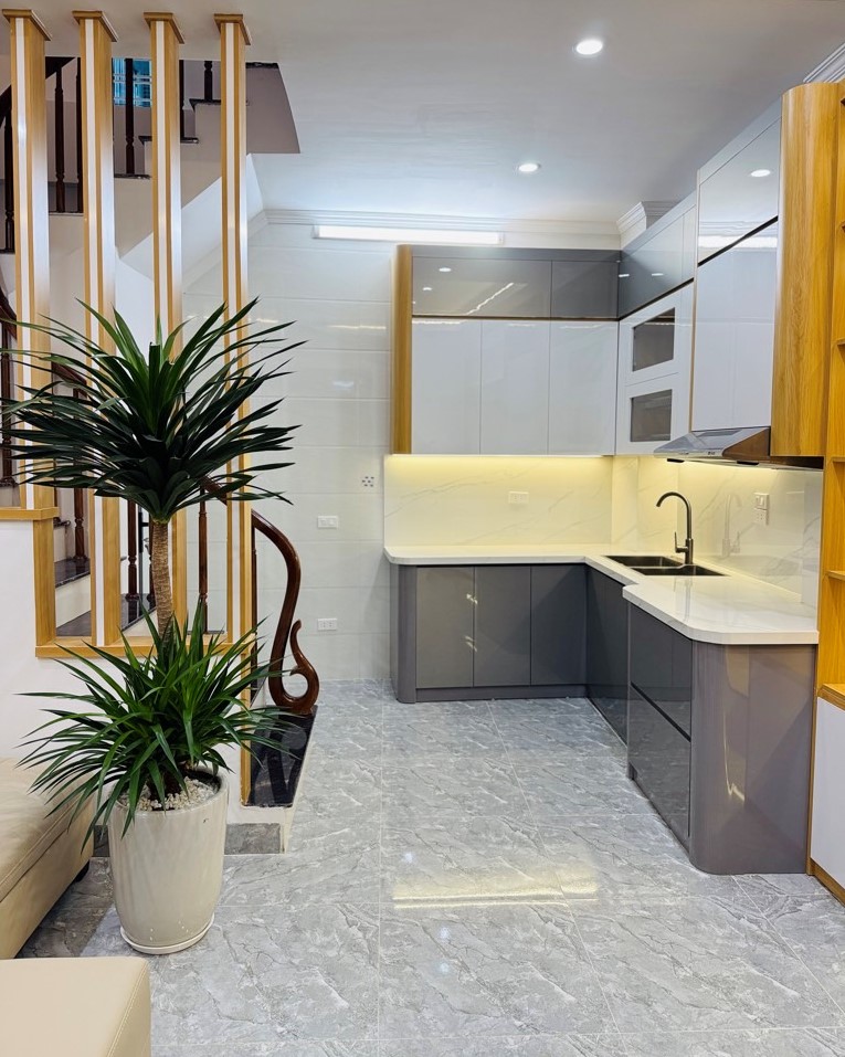 Bán nhà Bùi Xương Trạch, Thanh Xuân, gần ô tô, 35m2, 7.8 tỷ(CTL)