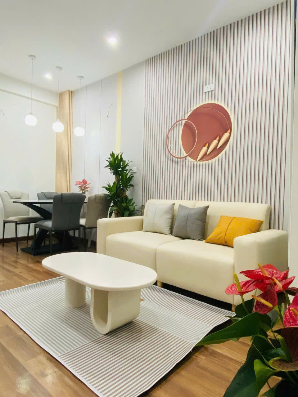 Căn hộ 65m2 2PN NT đẹp giá rẻ nhất KĐT Mỹ Đình 1