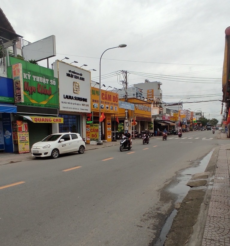 2 tầng Nguyễn Ảnh Thủ Hiệp Thành Quận 12 Hồ Chí Minh 82m2 có 14 tỷ x