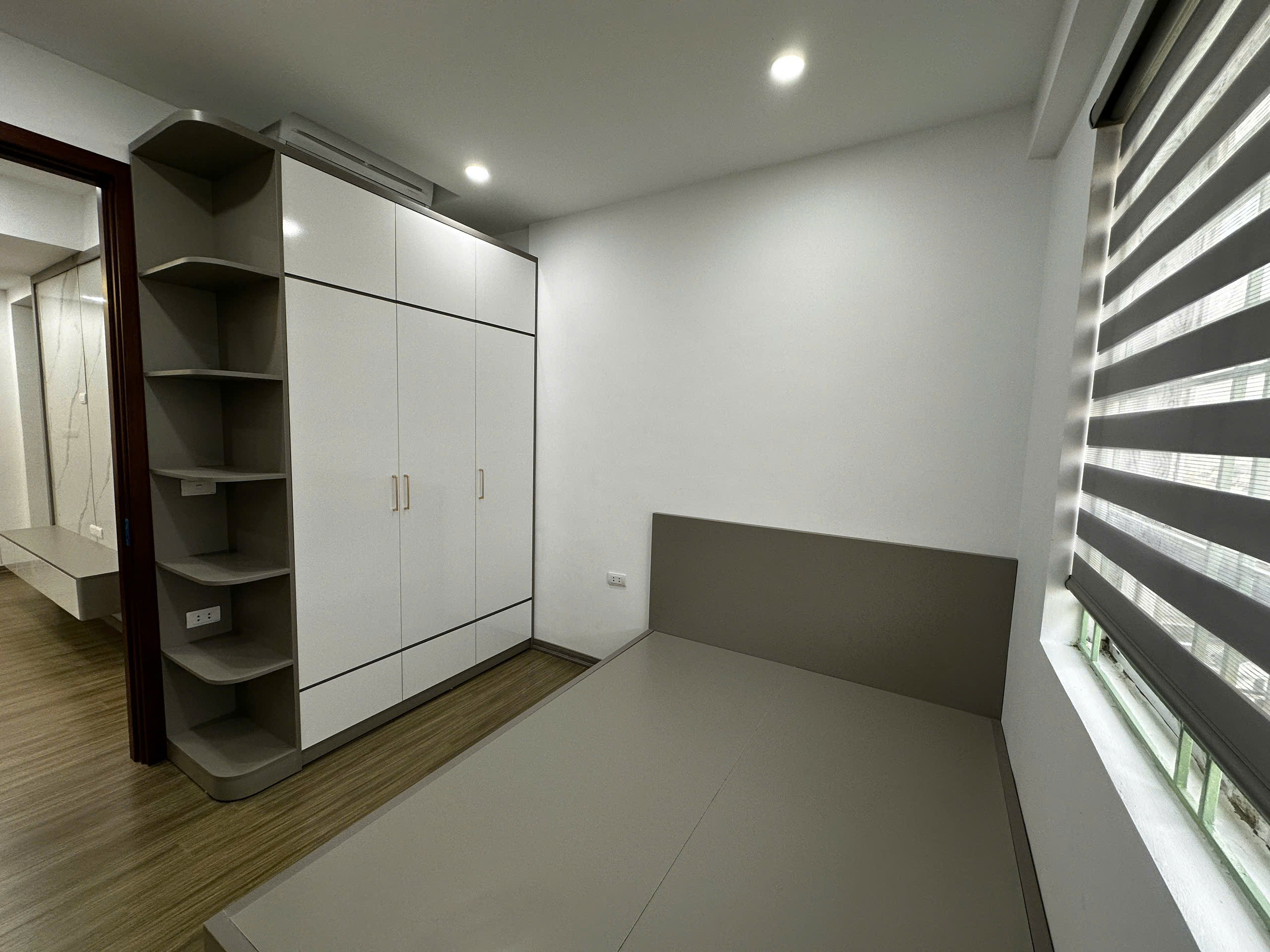 Căn hộ khu ĐTM Mỹ Đình 65m² 2PN 2WC Căn góc giá 4 tỷ 99 cực hiếm có
