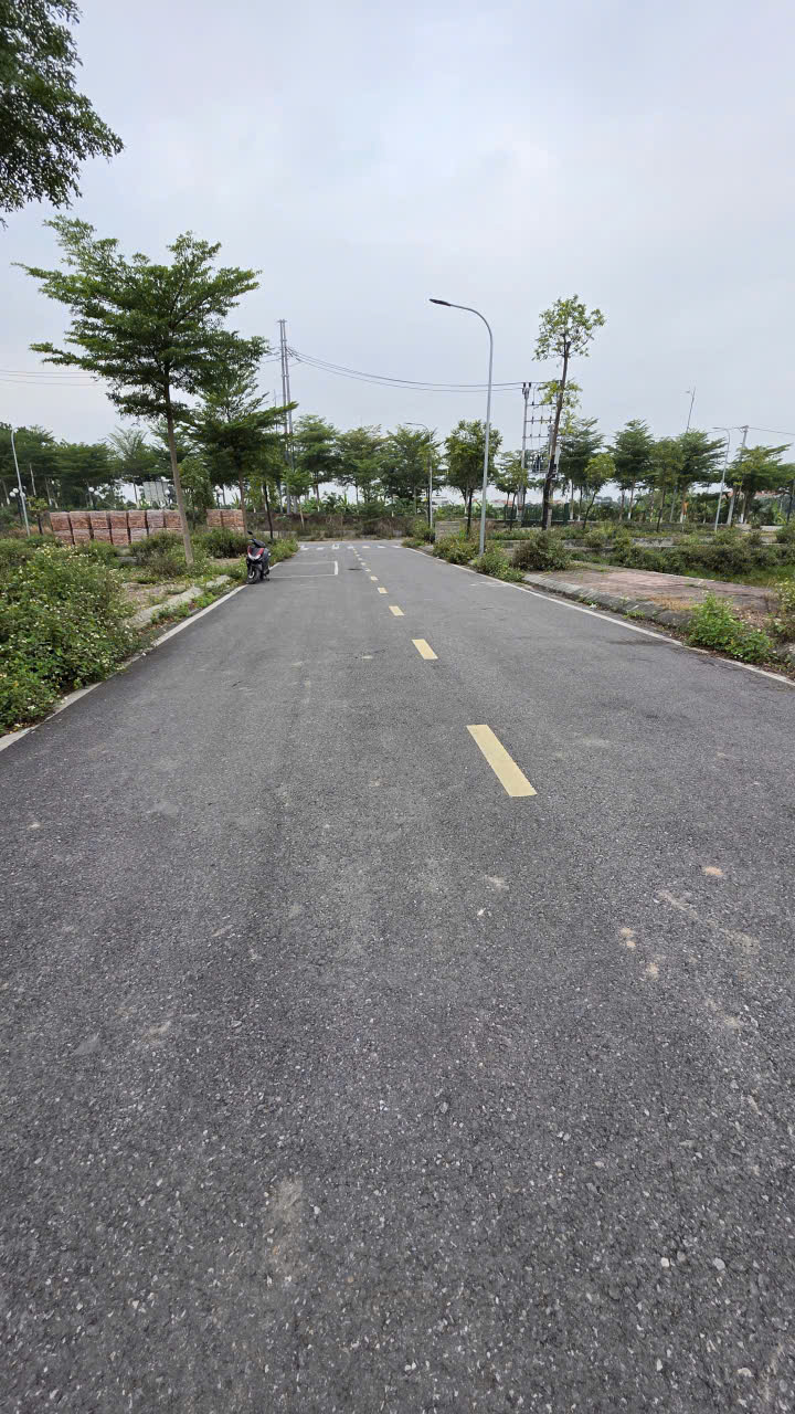 B.Á.N ĐẤT ĐẤU GIÁ ĐAN PHƯỢNG, PHÂN LÔ, Ô TÔ TRÁNH, GẦN VÀNH ĐAI 4 – 76M2, 6 TỶ 5