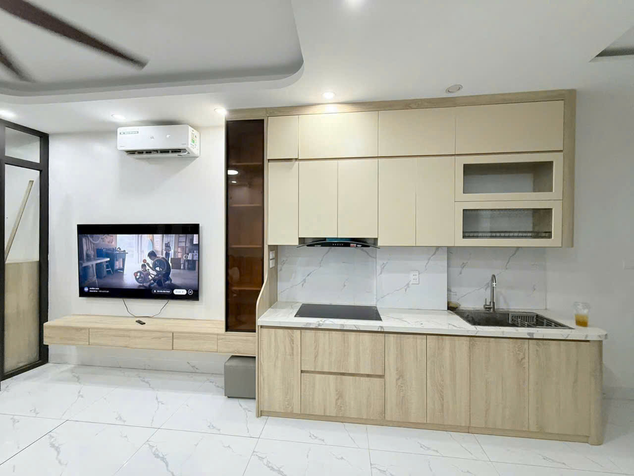 CHÍNH CHỦ CẦN BÁN NHANH CĂN NHÀ ĐẸP – GIÁ TỐT- VỊ TRÍ ĐẮC ĐỊA TẠI ĐÔNG DƯ – Ở NGAY, FULL NỘI THẤT