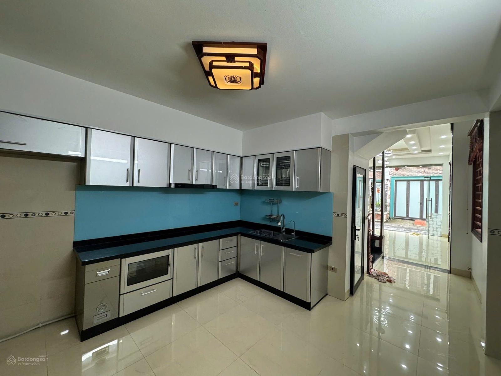 Bán nhà 46m x 4T Đức Giang, oto tránh, lô góc, full nội thất. 10 tỷ có tl. LH 0936 123469