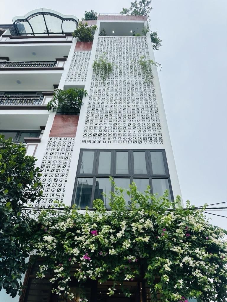 Bán gấp nhà 60m2, 6 tầng ô tô tránh, tại đường Văn Tiến Dũng – Bắc Từ Liêm
