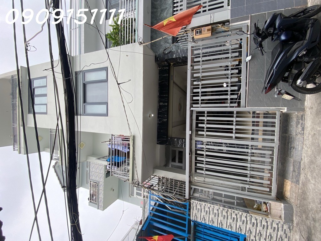 BÁN GẤP CHDV-4 TẦNG-99M2-GẦN PHÚ MỸ HƯNG-QUẬN 7- CHỈ 10 TỶ
