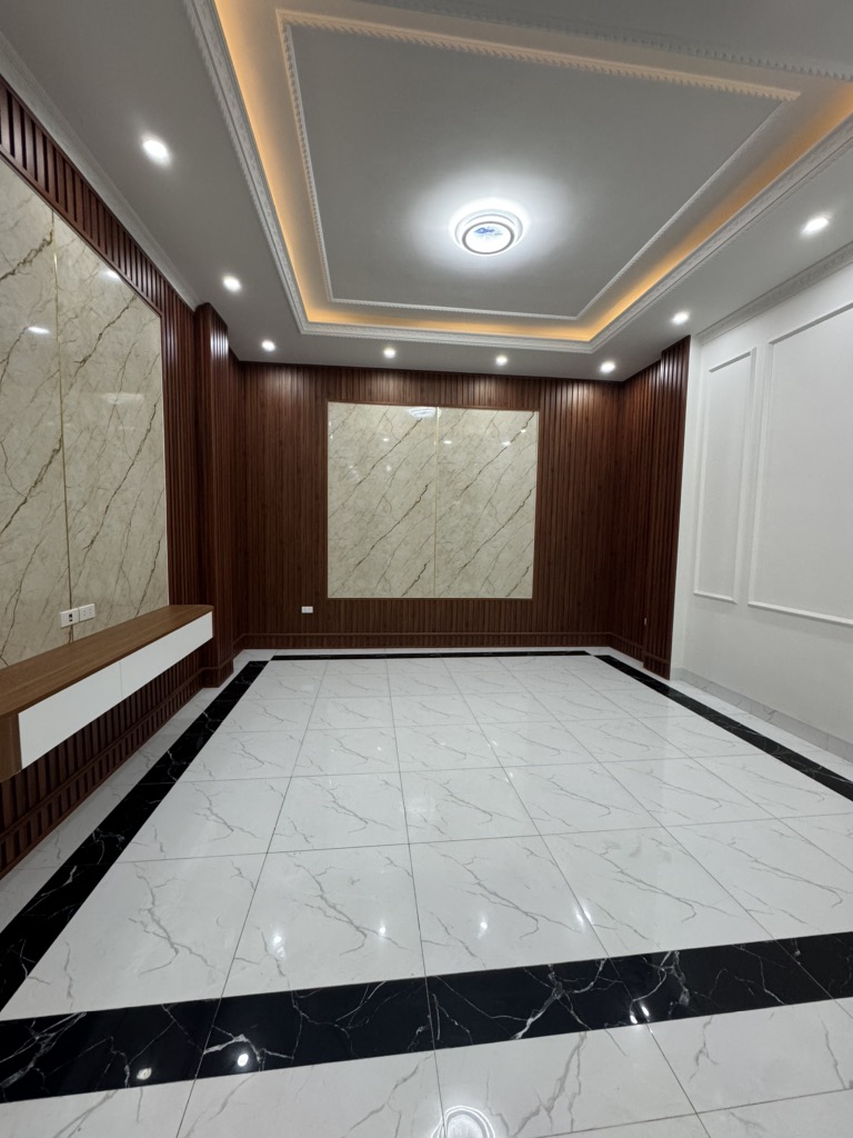 Lê Trọng Tấn 57m Biệt phủ Mini giữa lòng Hà Nội