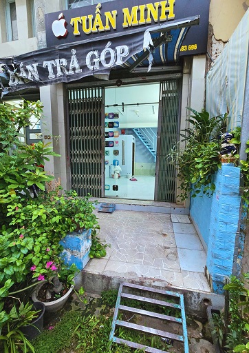(QUẬN 10 – TRẦN NHÂN TÔN) CHO THUÊ NHÀ TRỆT + LẦU, NHÀ MỚI ĐẸP – LỐI ĐI RIÊNG – HẺM XE HƠI