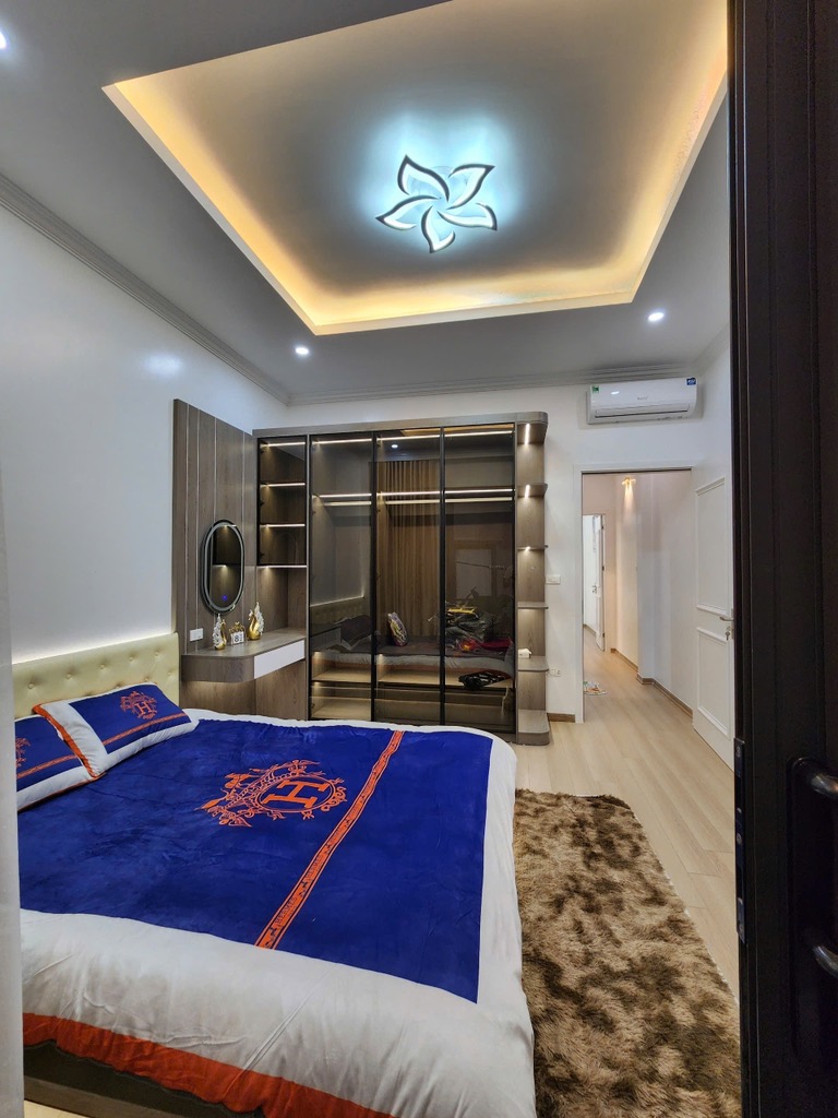 THÁI HÀ – GARA – THANG MÁY – VIEW 2 THOÁNG VĨNH VIỄN – 16.85 TỶ