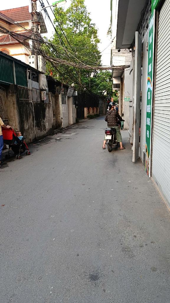 Vũ Tông Phan 173m chỉ 12,6 tỷ, mặt ngõ ô tô, kinh doanh