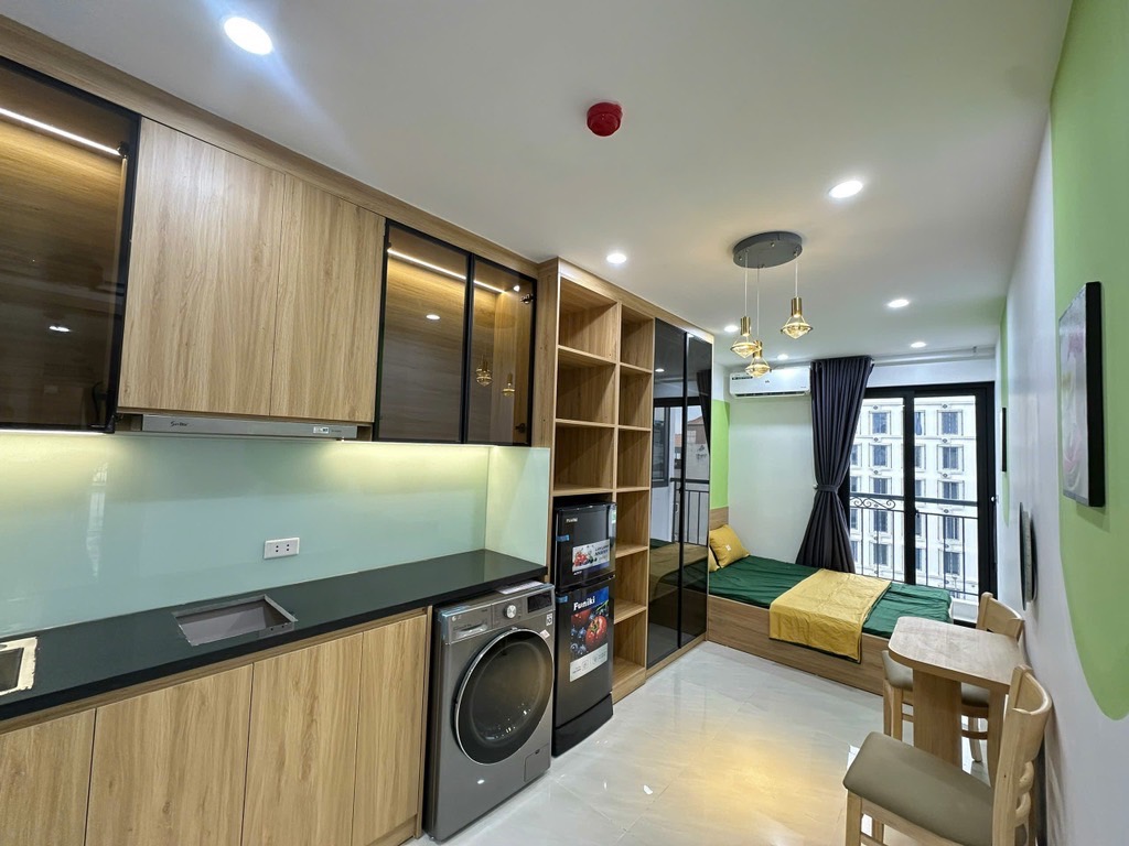 (Tin thật 100%) Bán chung cư mini 81m2 x 18P tại mặt phố Cự Lộc – Thanh Xuân – Dòng tiền 1,5 tỷ/năm