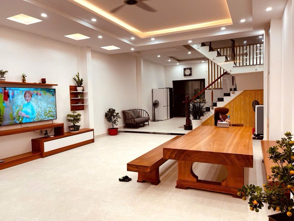 Bán nhà mặt tiền 4 tầng Phạm Thế Hiển, 6×20, chỉ 10 tỷ 8