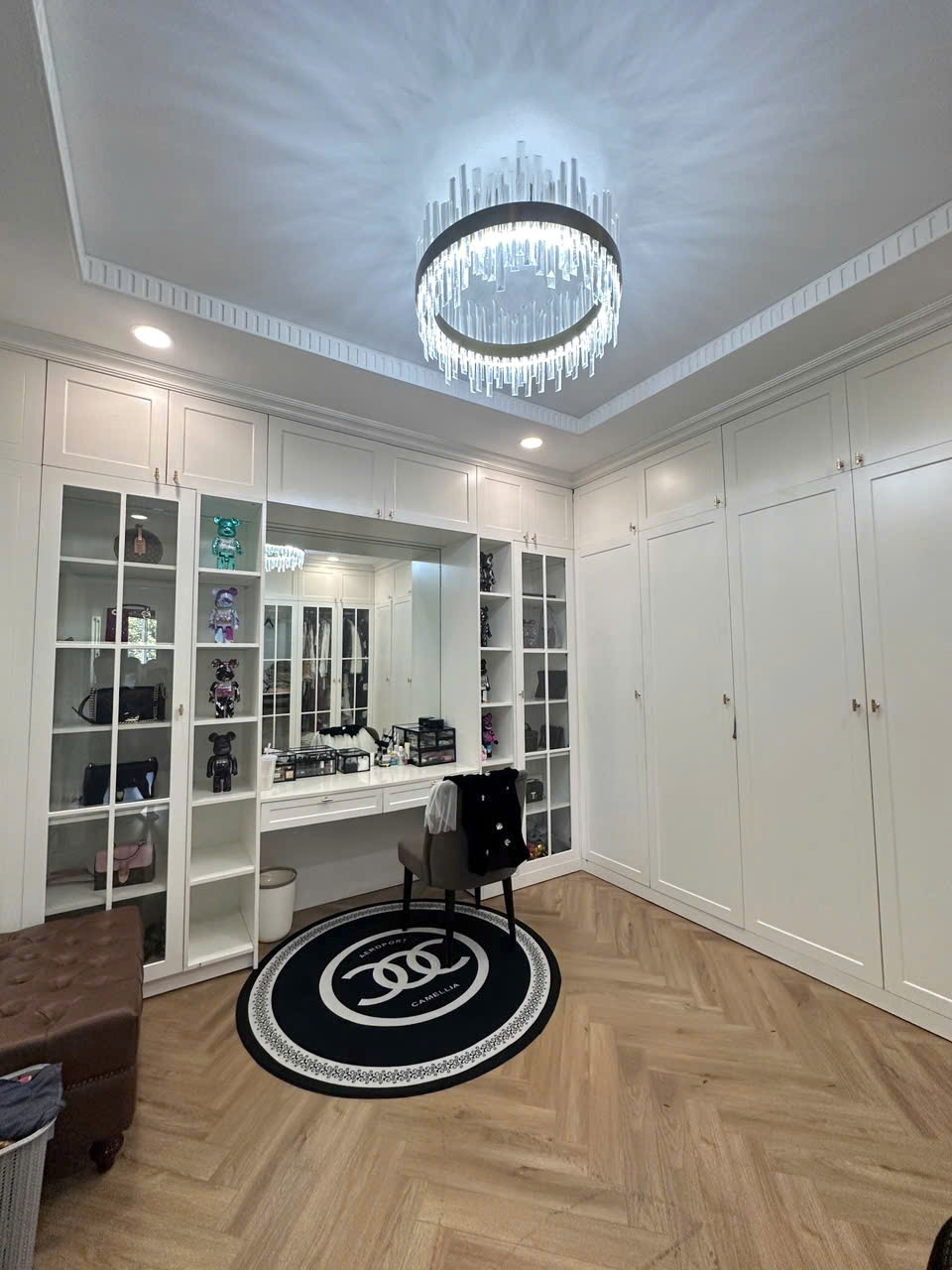 Căn góc 5 tầng Ôtô đậu trong nhà Hưng Phú P10Q8. Giá 11 tỷ TL
