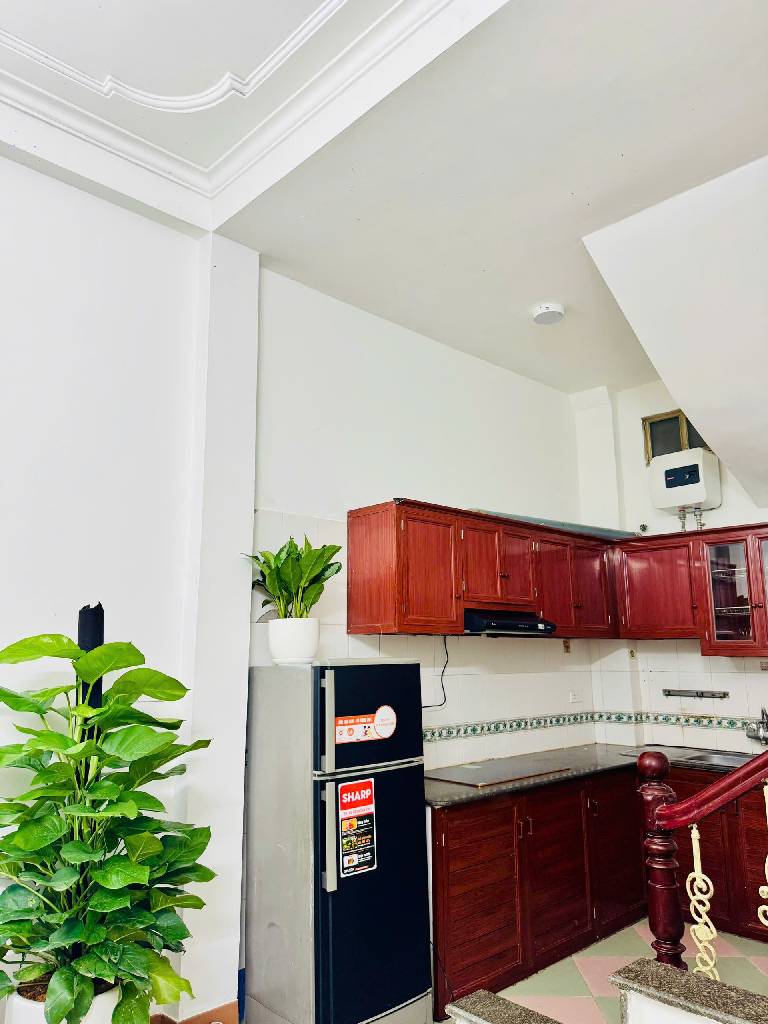 NHÀ PHÂN LÔ – CÁCH Ô TÔ VÀI BƯỚC CHÂN – 2 THOÁNG TRƯỚC SAU_ 5 TẦNG – 28/30M2 – 8,25 TỶ