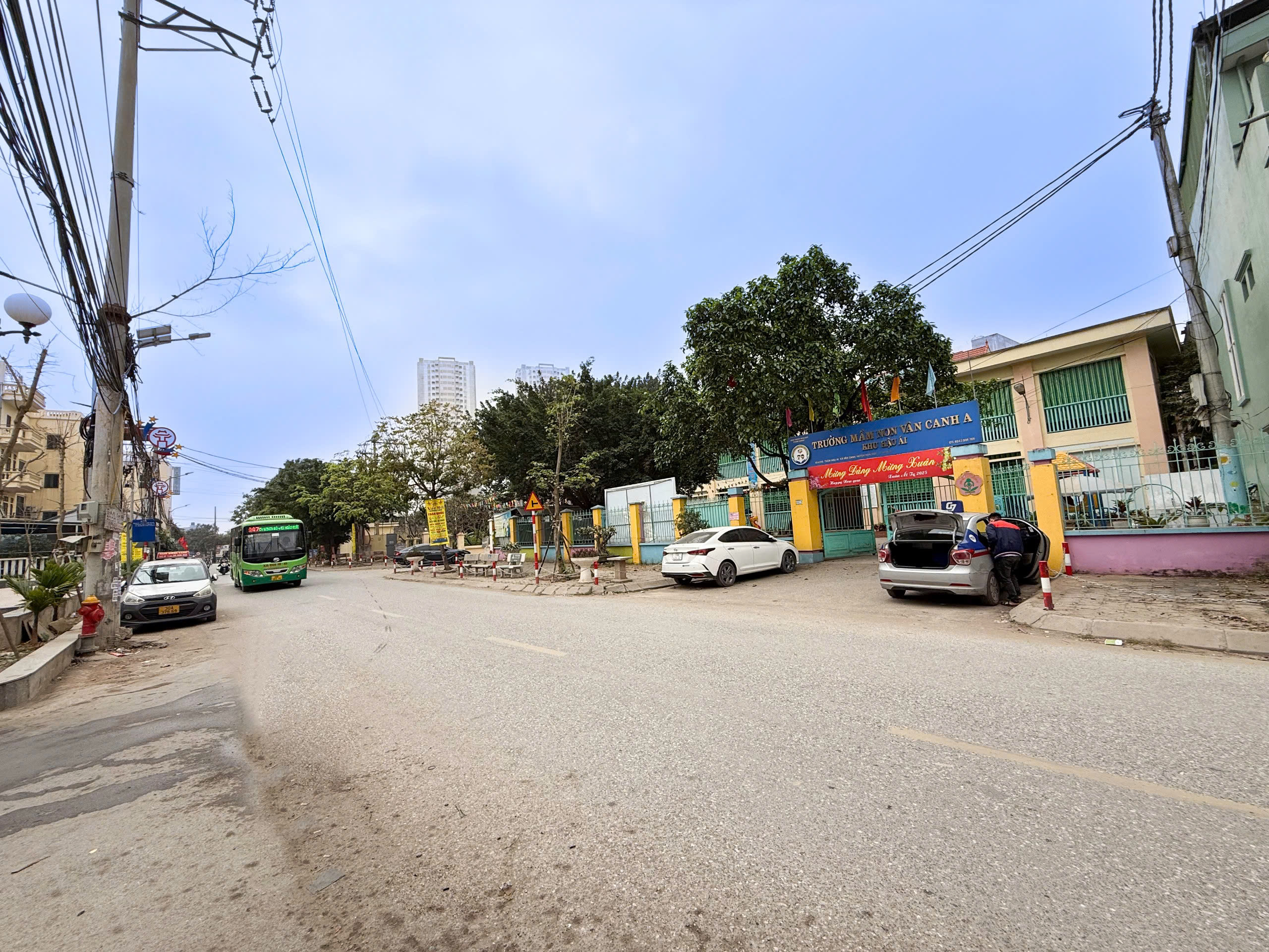 NHÀ ĐẸP SẮP HOÀN THIỆN TẠI VÂN CANH, HOÀI ĐỨC 40M, 5 TẦNG, Ô TÔ ĐỖ GẦN