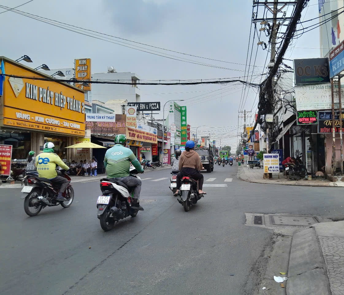 Nhà Mặt tiền Nguyễn Ảnh Thủ Hiệp Thành Q12 Hồ Chí Minh 106m2 có 10 tỷ x