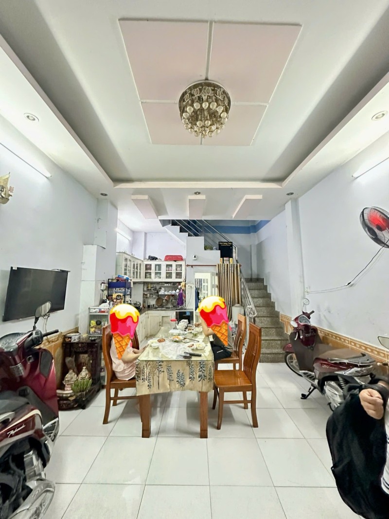 Sát MT Phú Thọ Hòa 4Tầng Mới Đẹp Giá Nhỉnh 4 Đồng 3PN+3WC+Sân Thượng