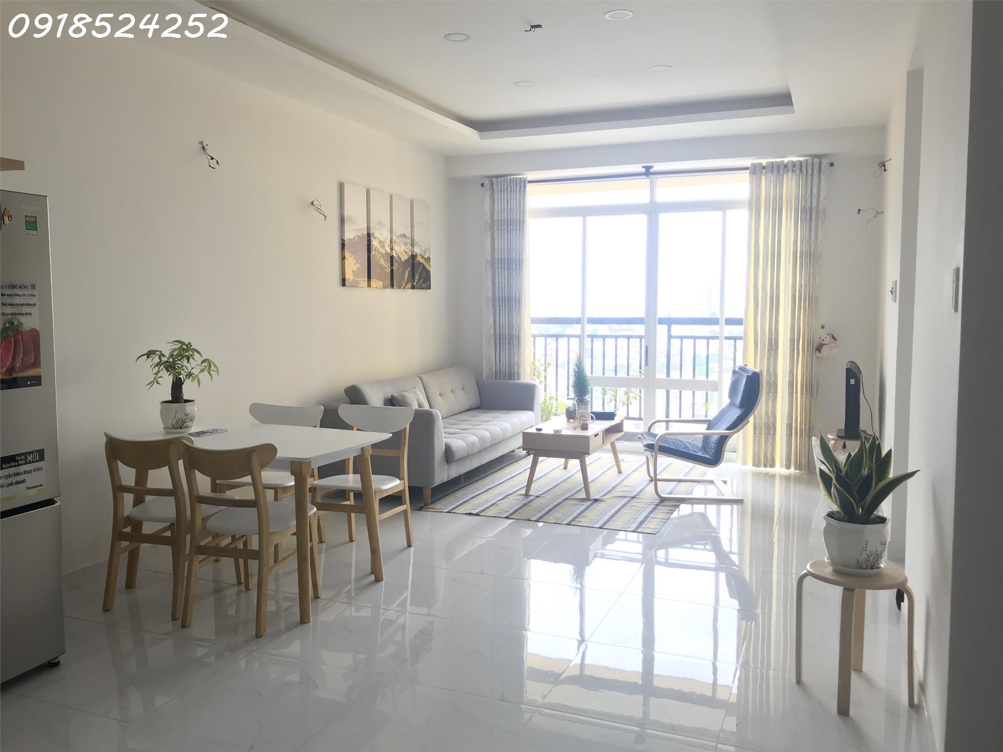 Bán chunbg cư petroland 2 PN, sổ hồng , 75m2 có bacon