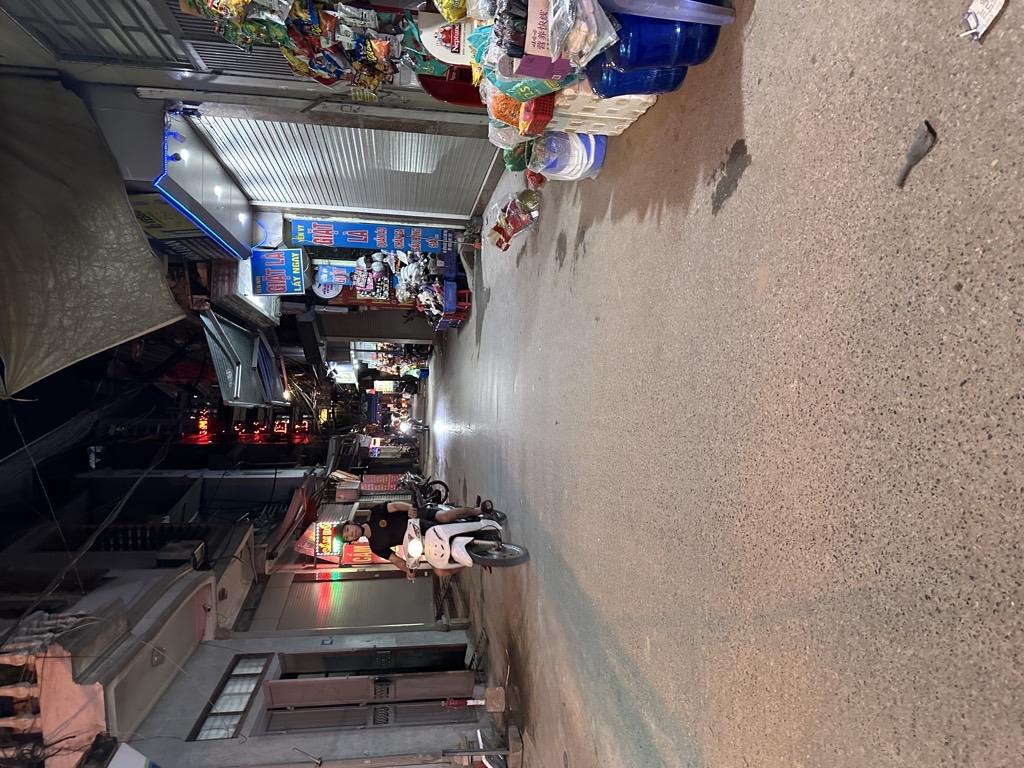 Chính chủ bán nhà 33m2, 5 tầng, Cổ Nhuế, ngõ thông thoáng