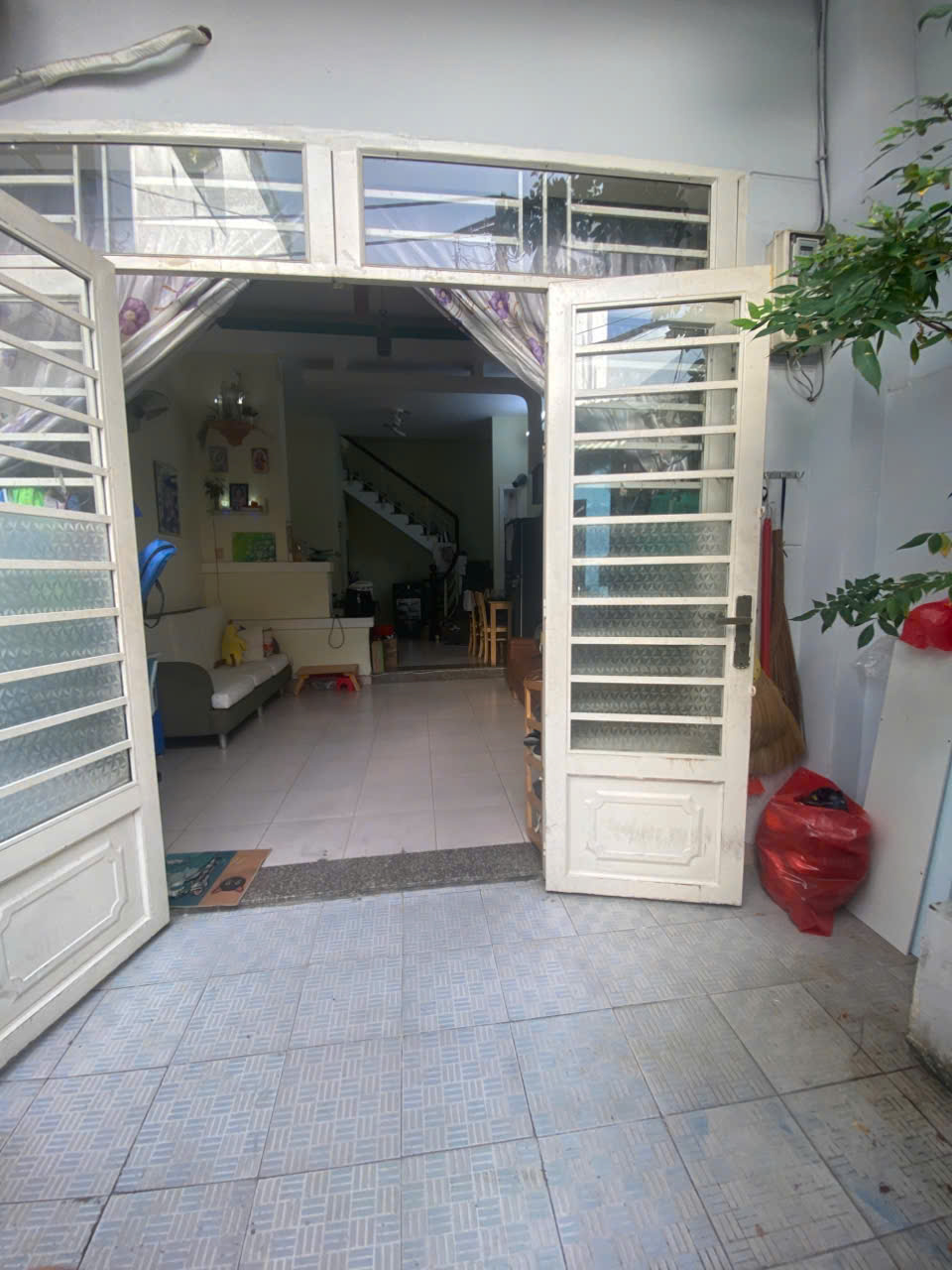 Bán nhà đẹp 2 tầng HXH 188/4 Nguyễn Súy, Phường Tân Quý, Tân Phú chỉ 5 tỷ nhỉnh