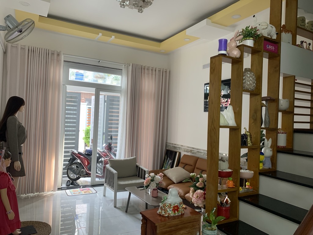 TRUNG TÂM TAM PHÚ – SIÊU PHẨM NHÀ ĐẸP HẺM XE HƠI TAM PHÚ, TP THỦ ĐỨC – 50M2 – 3 TẦNG BTCT – NỘI THẤT XỊN SÒ