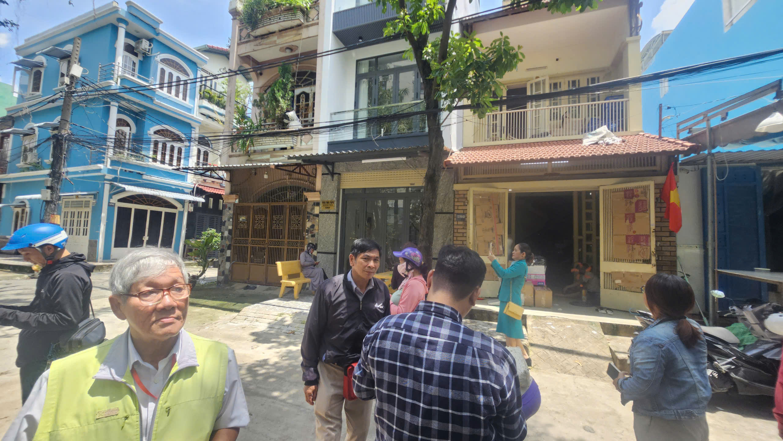 Bán nhà Mặt tiền Nội Bộ 118 Phan Huy Ích, P15,Quận Tân Bình 4 tầng chỉ 5 tỷ nhỉnh