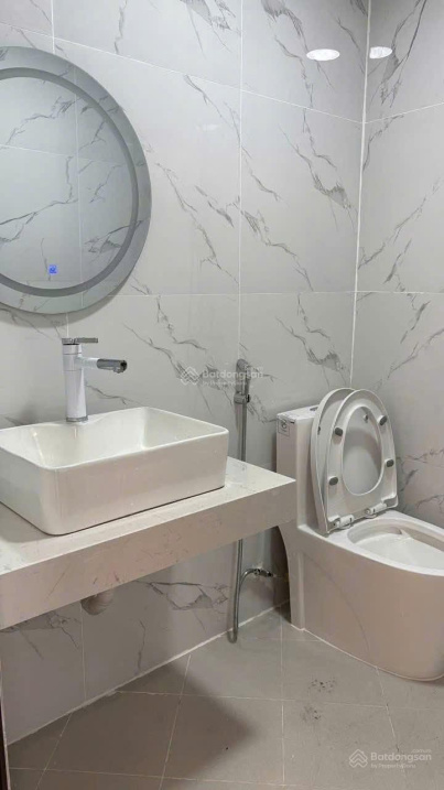 BÁN NHÀ NGỌC HỒI – NHÀ MỚI XÂY CHẮC CHẮN – CHỈ MẤY BƯỚC CHÂN RA ĐẾN ĐƯỜNG TO