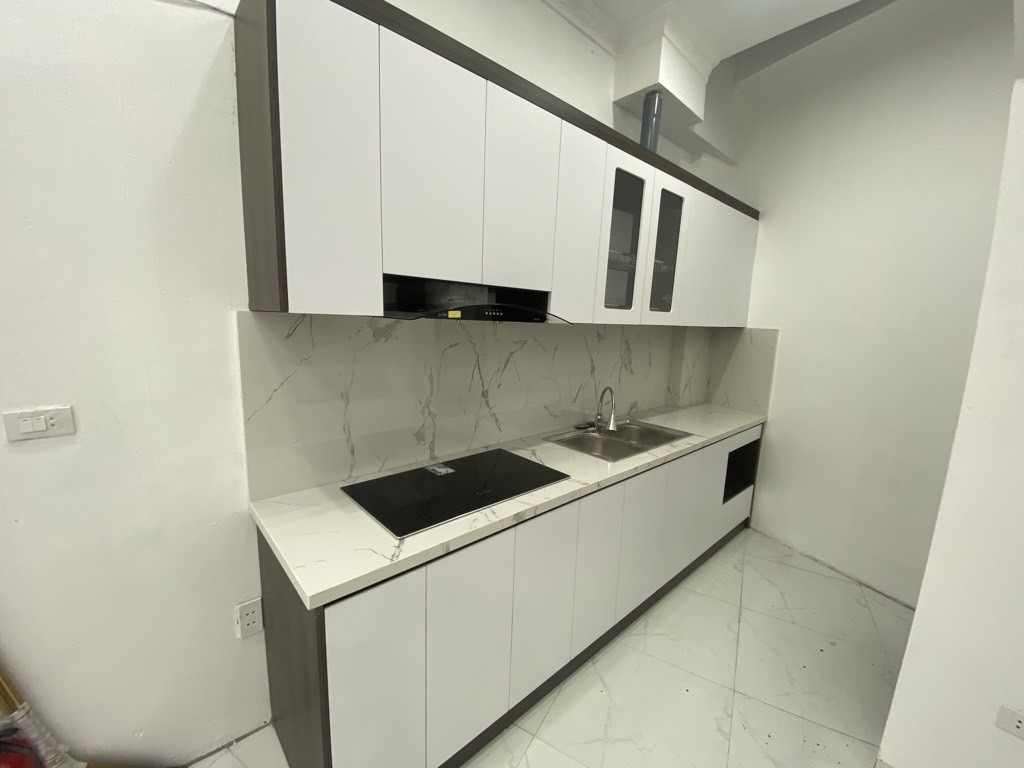 BÁN NHÀ GIA QUẤT, LONG BIÊN- VIEW THOÁNG-OTO GẦN-35M-NHỈNH 5 TỶ(TL)