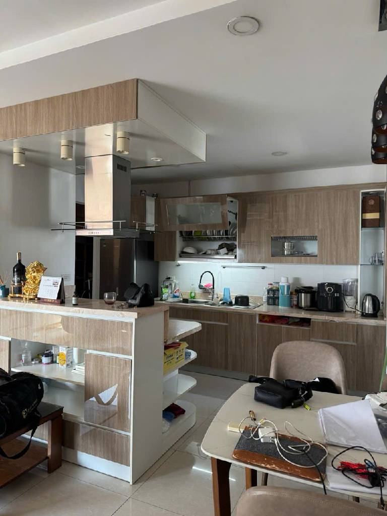 (Tin thật 100%) CH lô góc 114m2 x 3PN tại Golden Palace – Ban công Đông Nam – Nội thất 800 triệu