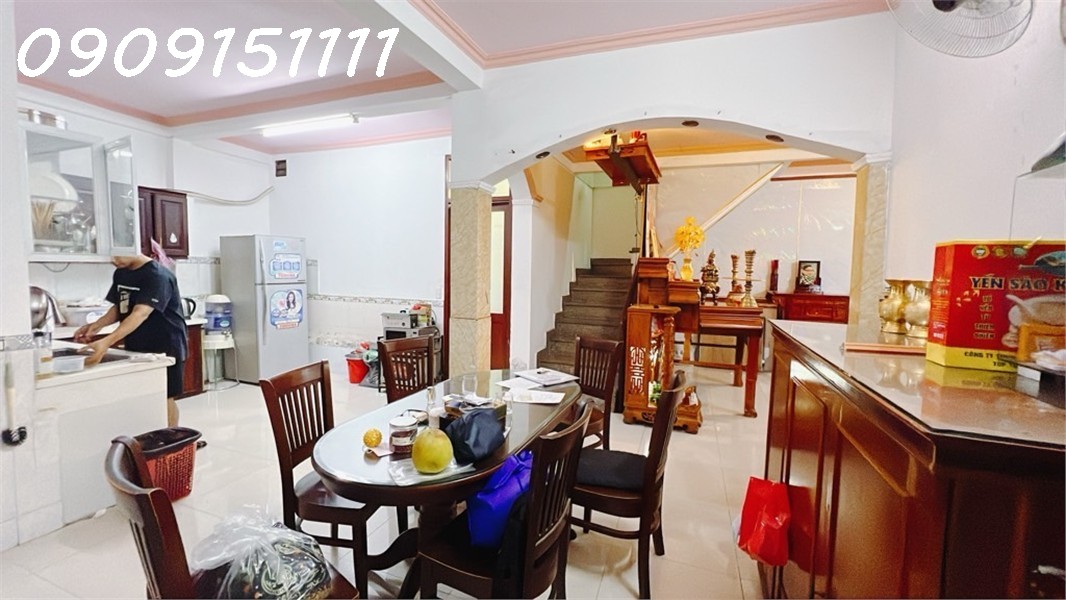 BÁN GẤP NHÀ 2 TẦNG-90 M2-LÊ VĂN LƯƠNG-QUẬN 7- NHỈNH 9 TỶ