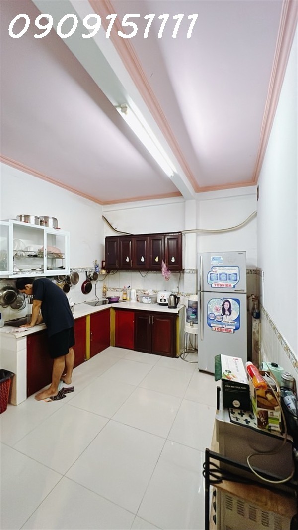 BÁN GẤP NHÀ 2 TẦNG-90 M2-LÊ VĂN LƯƠNG-QUẬN 7- NHỈNH 9 TỶ
